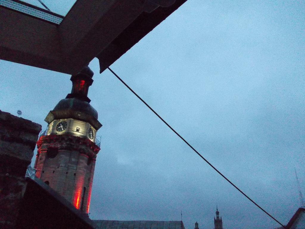 Lviv Amazing Rooftop Apartment Eksteriør billede